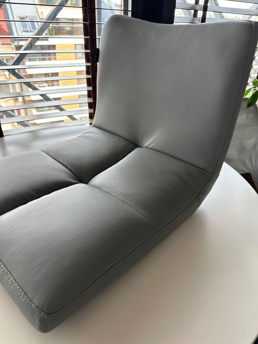 Седалки за бар стол с болтове и ключ