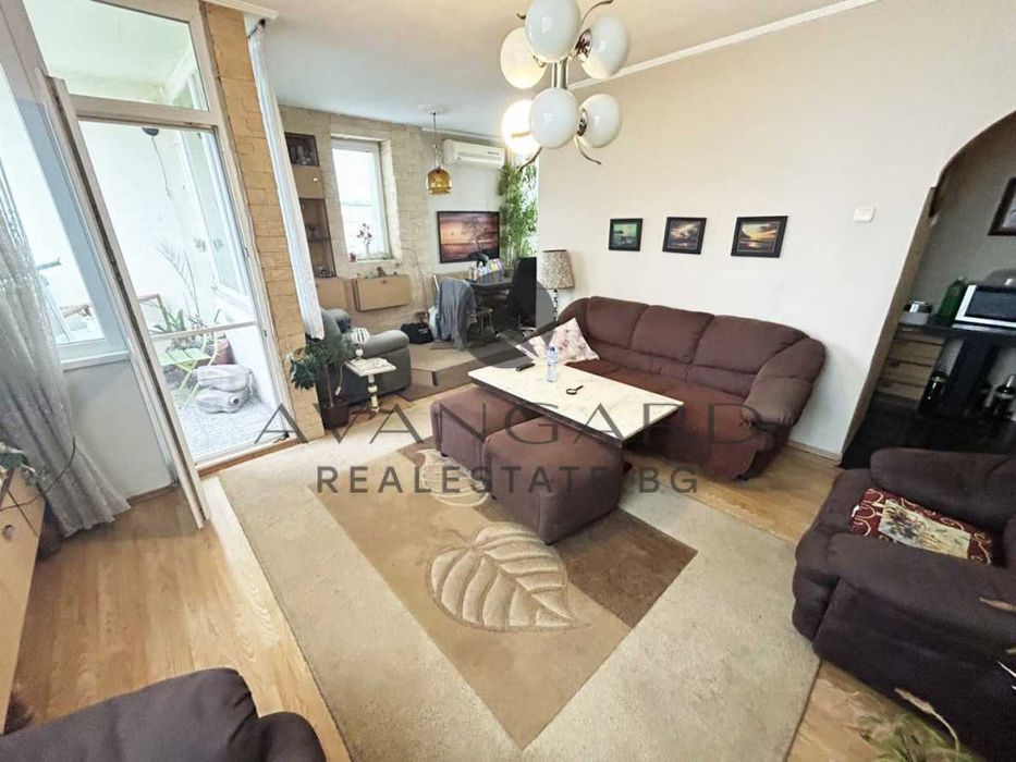 Продава се Тристаен апартамент в Пловдив, Тракия - 76 кв.м за 2237 €/кв.м - Снимка #2