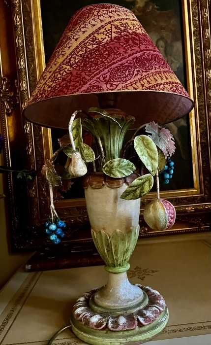 Superba lampa de masa-stil Hollywood Regency-nuante pastel cu impact vizual-Italia
