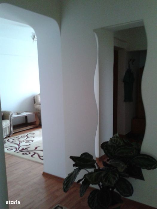 Apartament 5 camere Piata Mare
