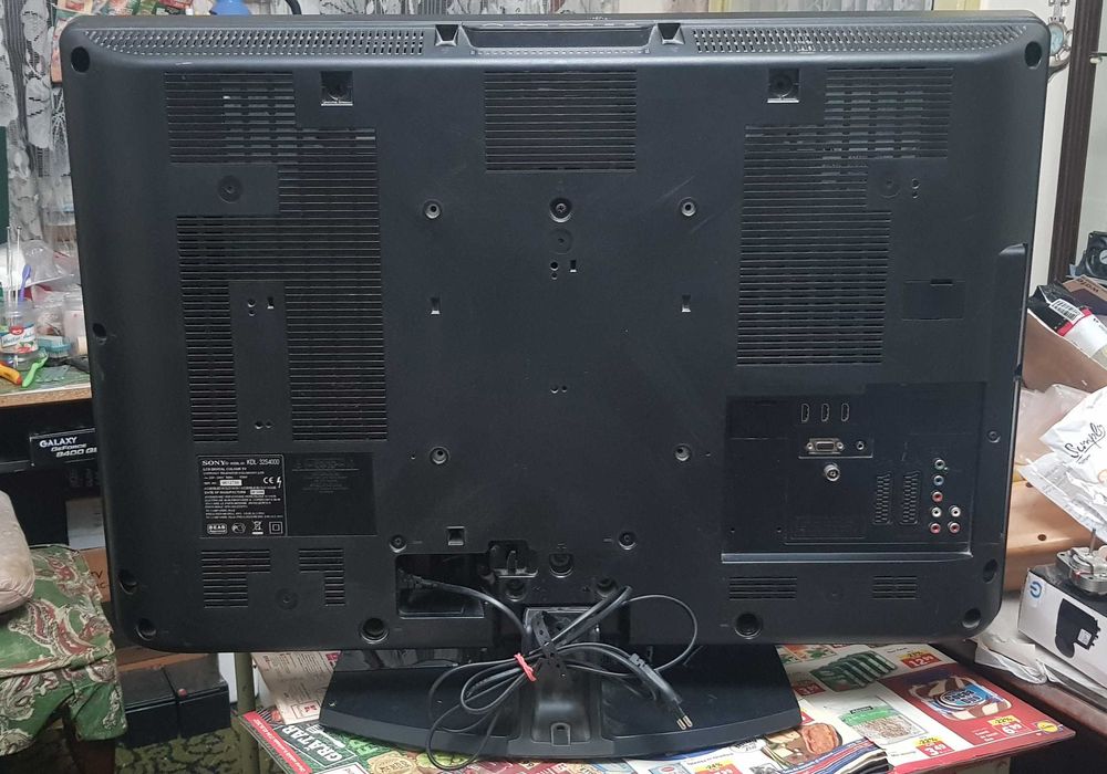 Televizor Sony Bravia de 32 inch (80 cm) - non-smart