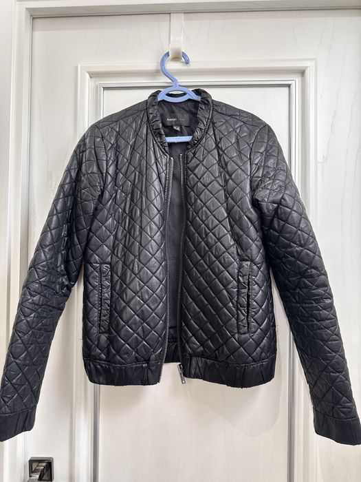 Женская куртка Mango