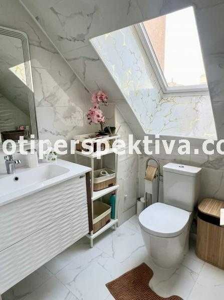 реф.16420 Огромен хол /55 кв.м./, готов за нанасяне-Бунарджика!