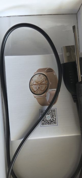 Нов смарт часовник