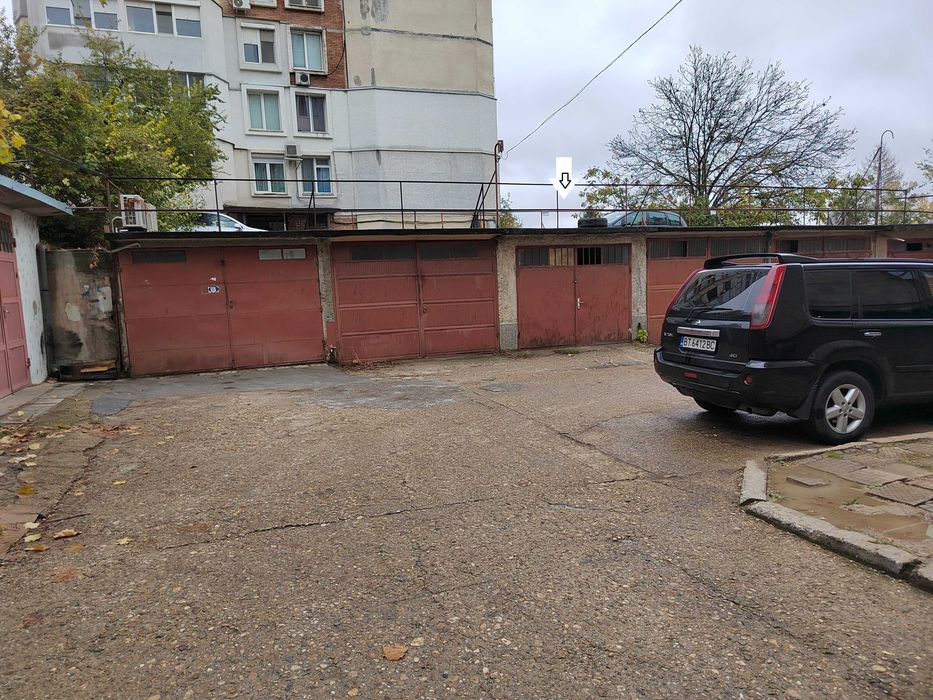 продавам гараж ул симеон велики 4