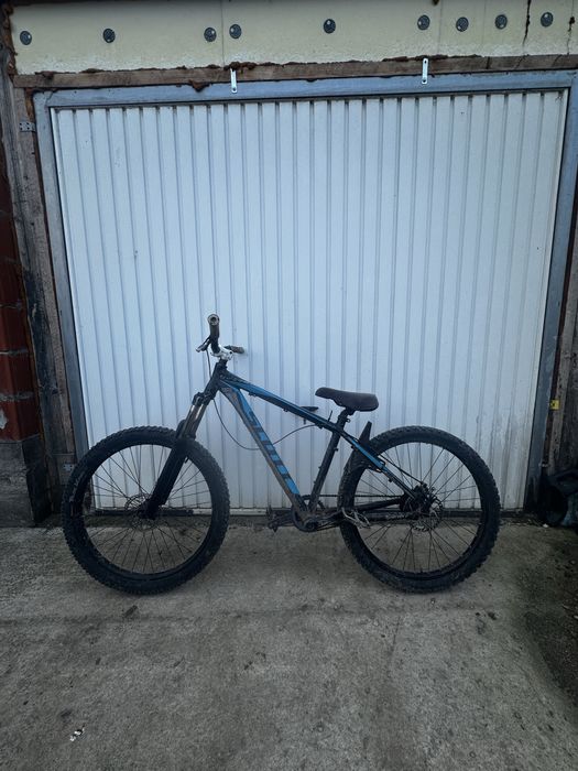 Vand bicicleta stil dirt