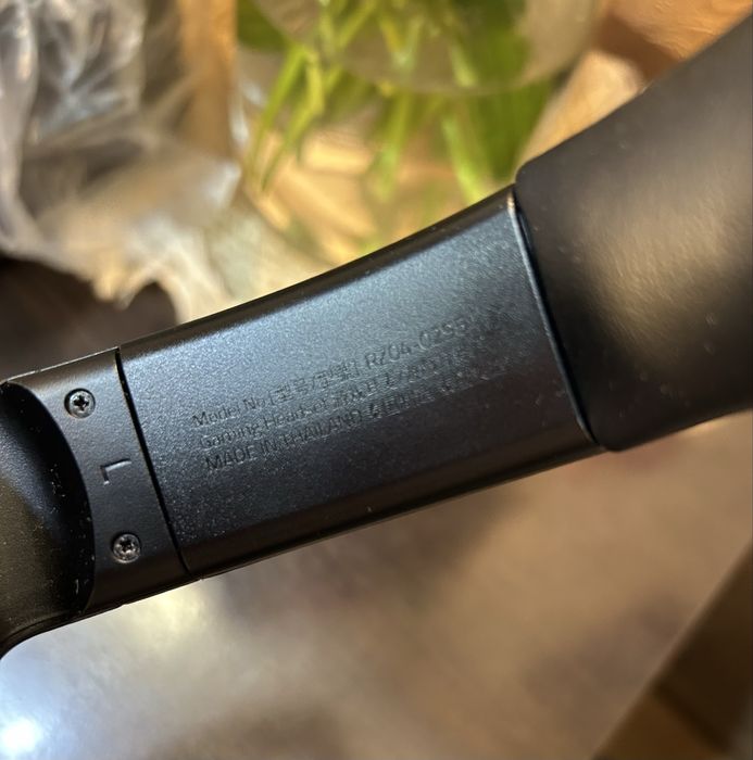 Продам наушники RAZER