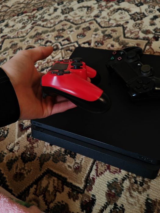 Playstation 4slim