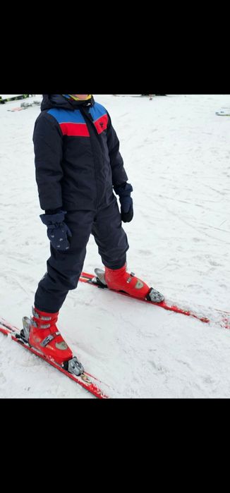 Vând salopeta ski copii Hummel