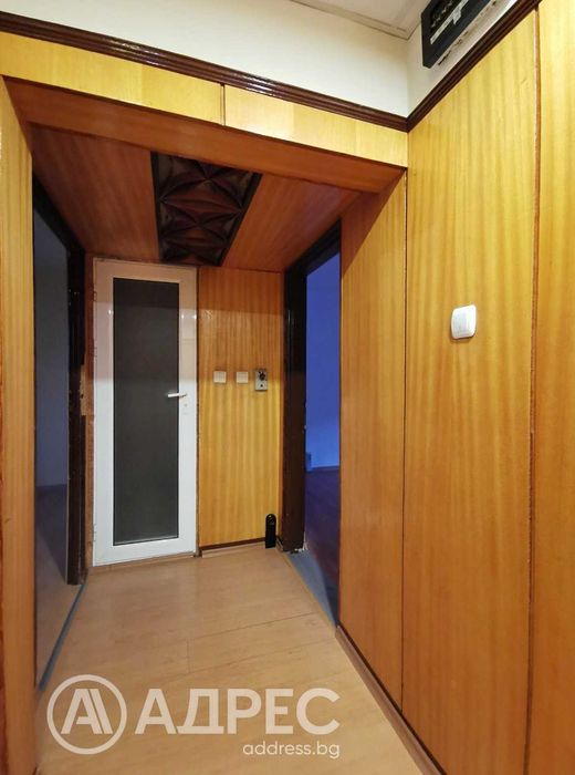 Продава се Тристаен апартамент в Русе, Дружба 3 - 81 кв.м за 1147 €/кв.м - Снимка #9