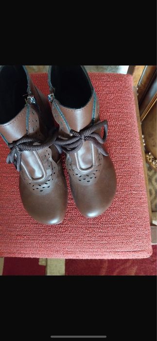 Ботинки женские