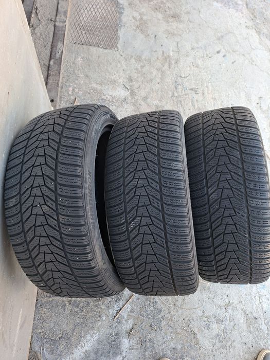 Продам шины 235/45/18 ханкук