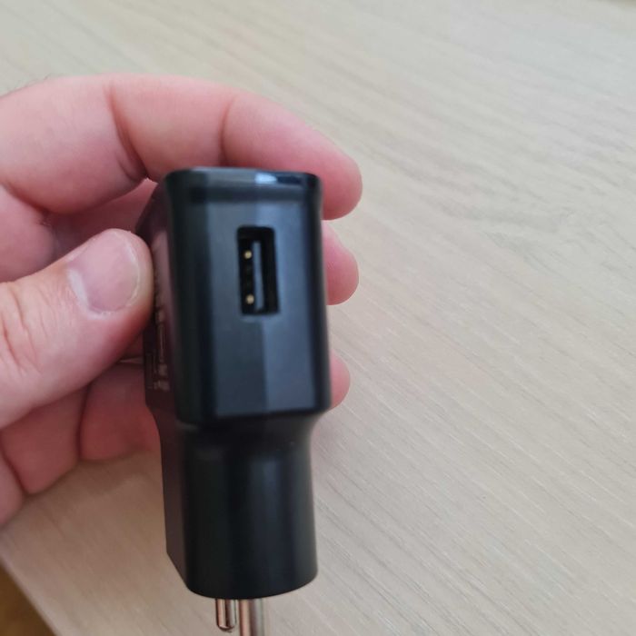 vand incarcator de telefon Samsung original