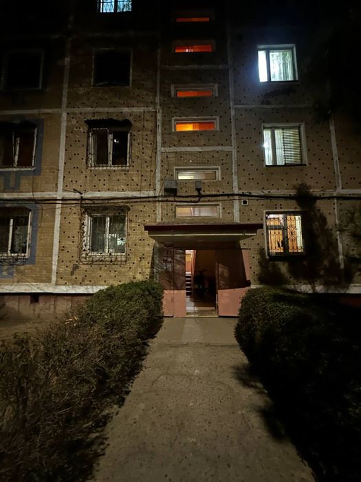 Срочна Массив 5 Прадаётса 2/1/5