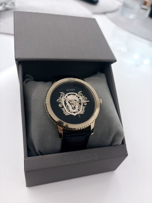 Луксозен Часовник