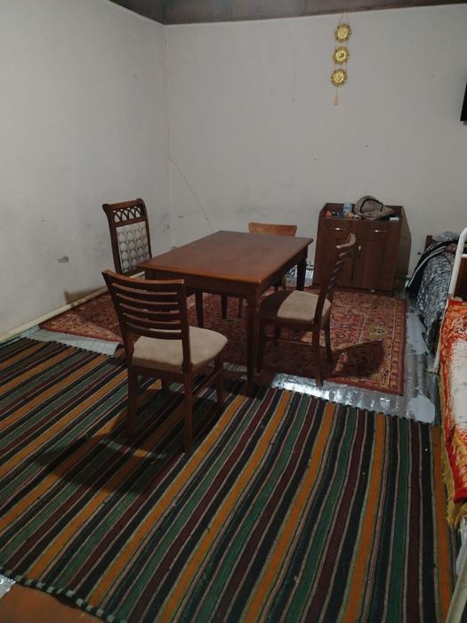 Kvartira qizlar va ayollarga