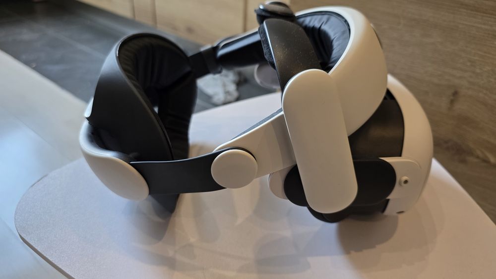 Meta Quest 3 512GB – Pachet Premium BoboVR S3 Pro – Ca Nou (achiziție eMAG 2025)