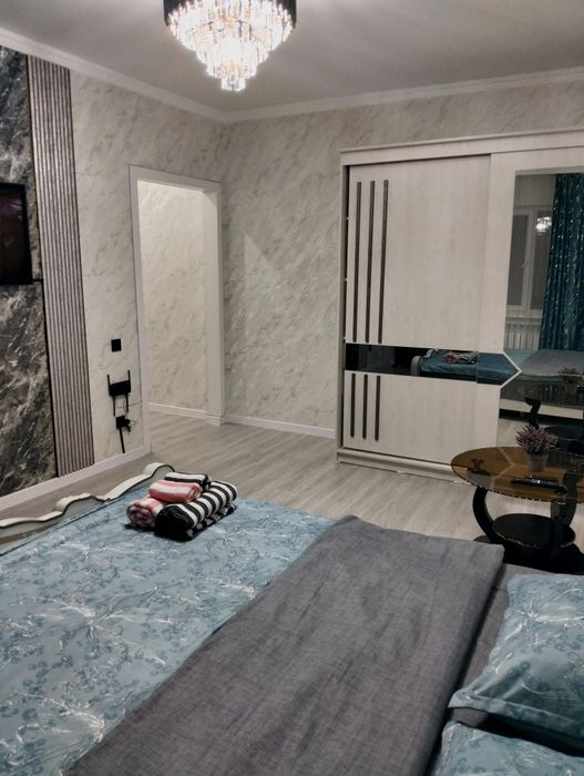 Квартира по суточно . Микрорайон 10