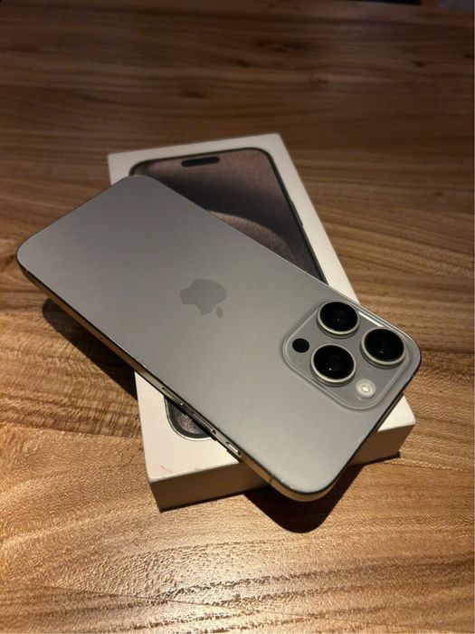 Iphone 15 pro max 83 % 512 Гб