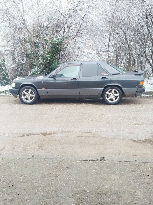 Мерцедес 190Е 2.0 122кс газ/бензин