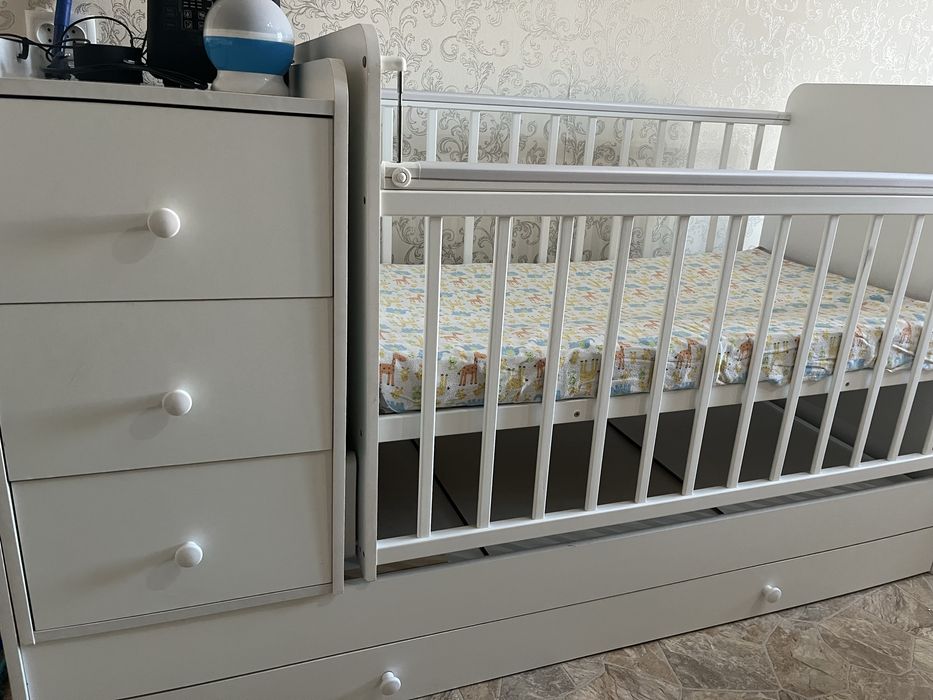 Белая Детская кровать