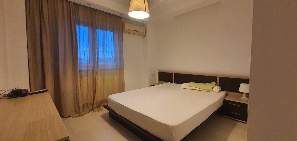 Particular inchiriez apartament 3 camere Tineretului
