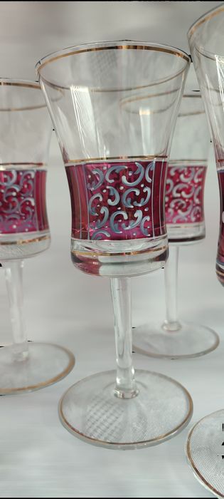 Кристални чаши за вино