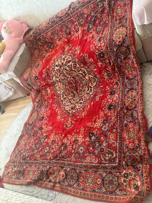 Продам палас 15000