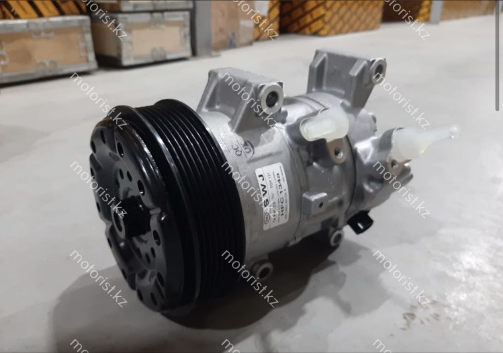 Компрессор кондиционера  TOYOTA RAV4 2.0 02-