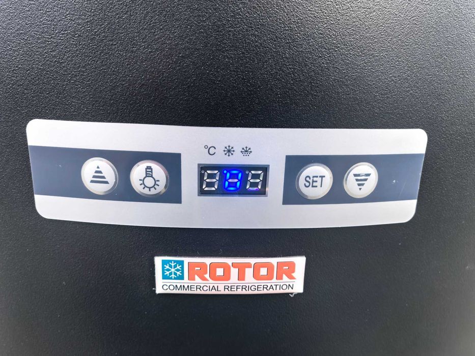 Кръгла хладилна витрина 360 литра