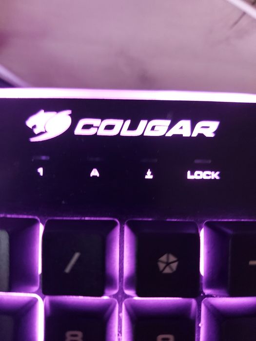 Клавиатурата Cougar Core