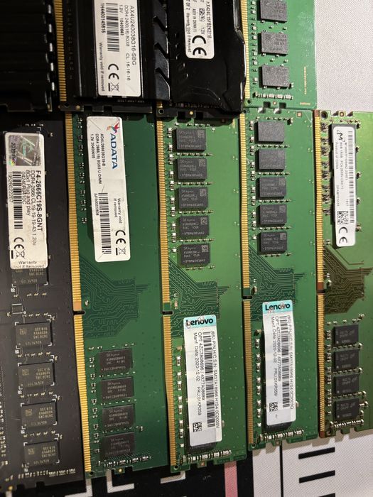 Memorii RAM 8GB DDR4 Diferite Frecvente 2133-2666 MHz