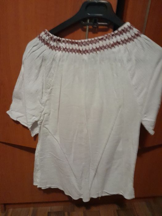 Ie dama traditionala