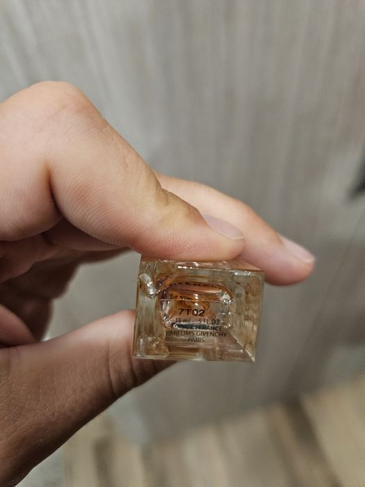 Givenchy Live Irresistible дамски оригинален парфюм