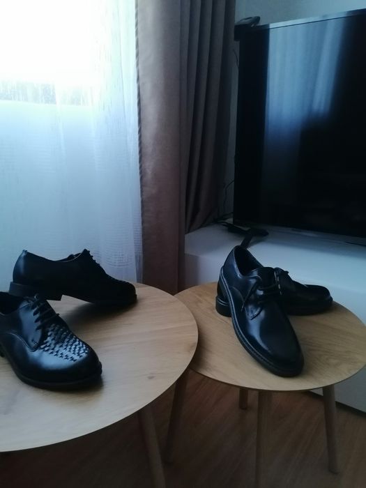 Мъжки обувки чисто нови