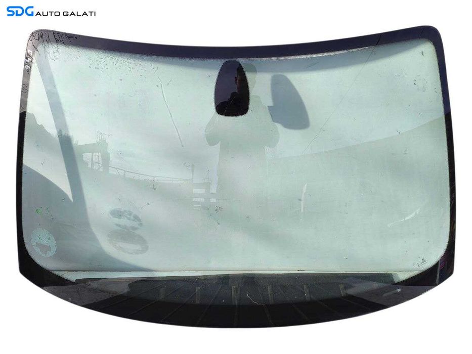 Parbriz Geam Sticla BMW Seria 3 E46 1997 - 2005 [LC2761SOS]