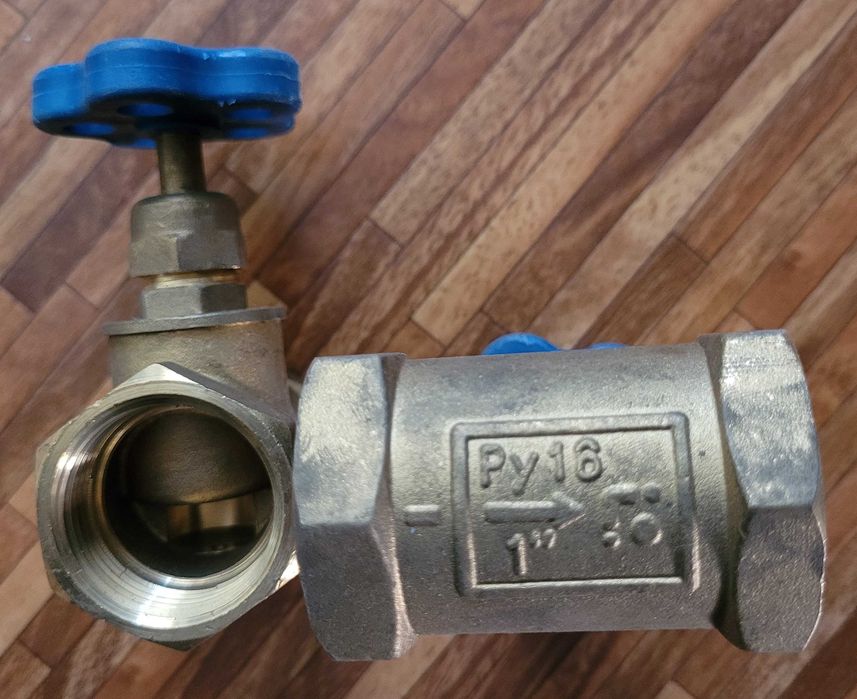 Кран вентильный Ру 16 ,  д= 32 мм