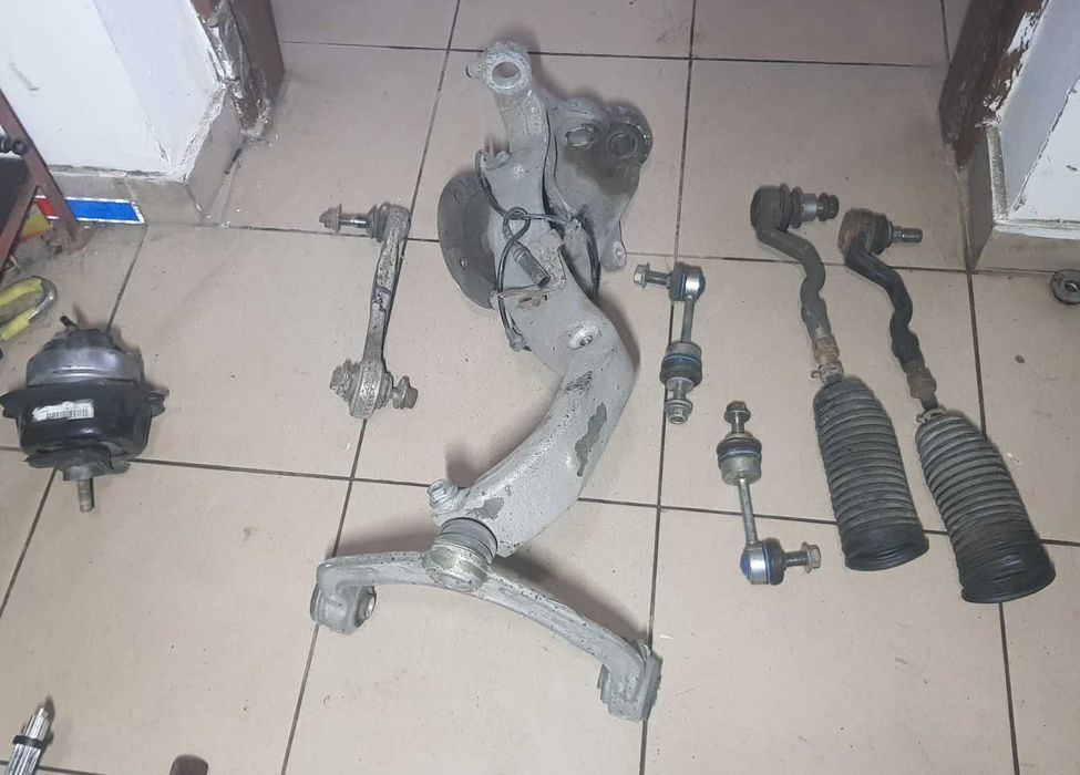 Planetara Fuzeta Cardan Grup Perna Brat bascula Disc etrier BMW X5 E70