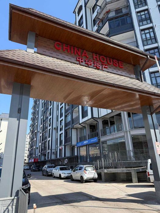 Продается коммерческое помещение 72 м  Сергели  возле Машиного базара