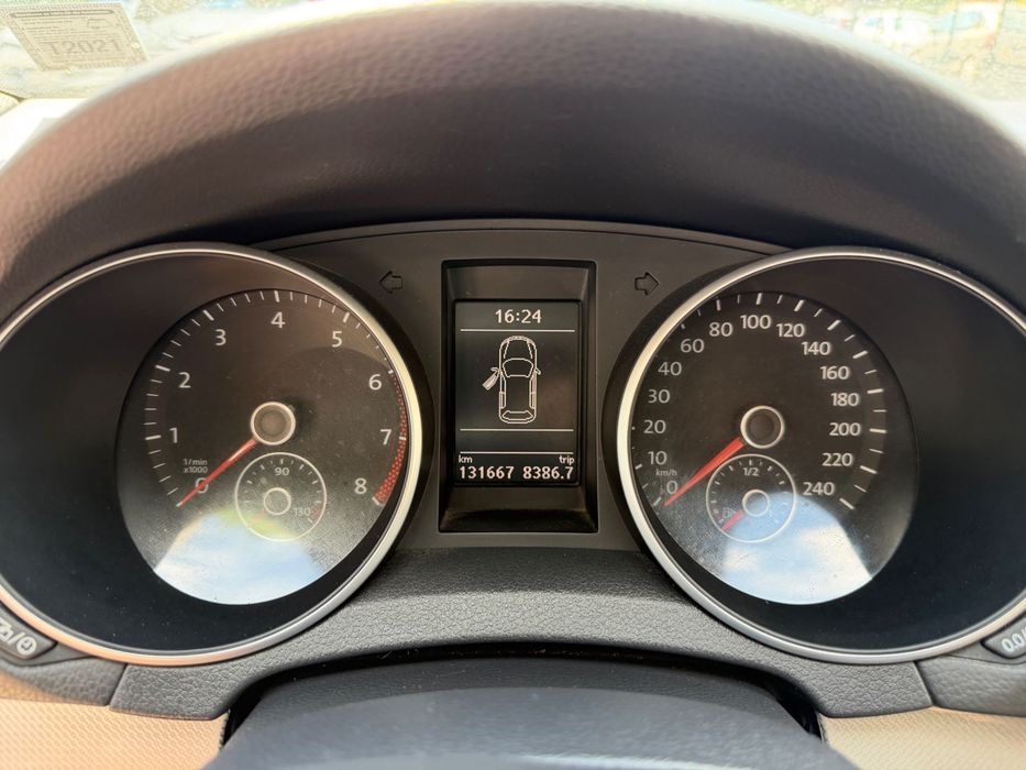 VOLKSWAGEN Golf 2013 — imagine 5