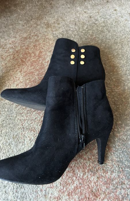 Официални боти. ..