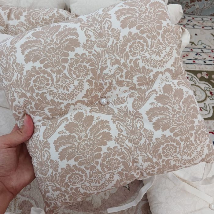 Продам бортики на детскую кроватку