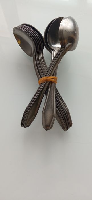 Столовые приборы