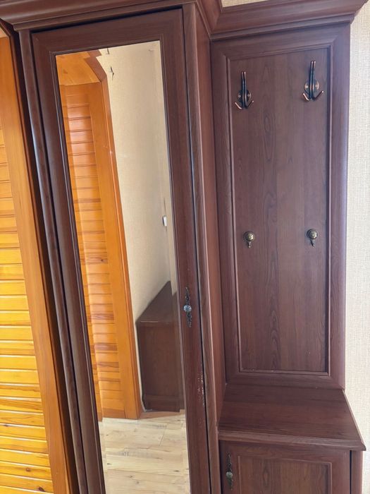 Продам мебель в прихожую