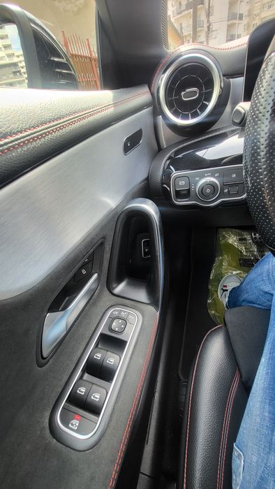 Mercedes cla220. 2.0l -190cp an f:2020 negru