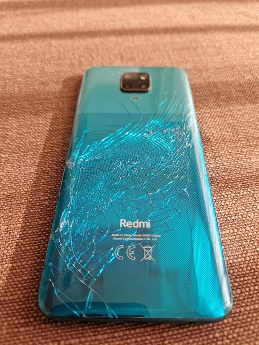 Продавам телефон Redmi Note 9 Pro