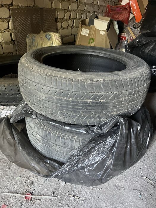 Продам шины 2 шт yokohama