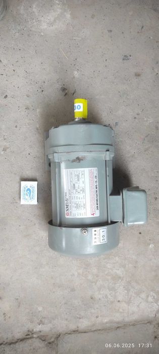 электромотор электродвигатель