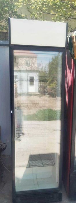 Продам холодильник отлично охлаждает и без проблемно работает