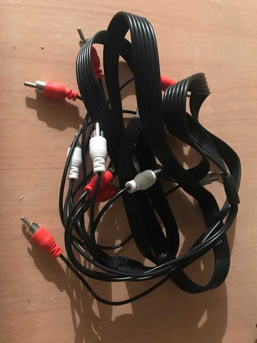 Vand cabluri cu mufe S-Video, Jack, RCA